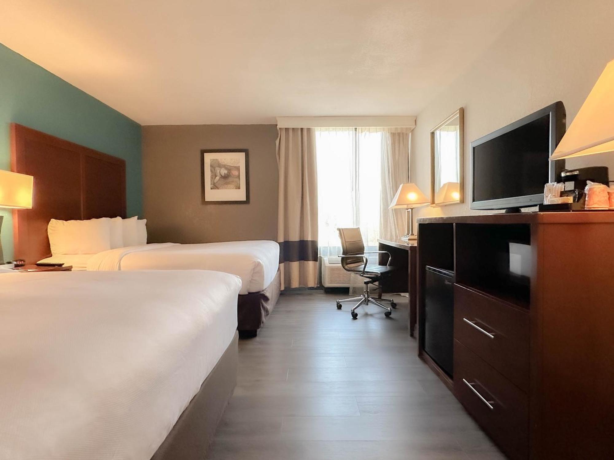 Comfort Inn & Suites Kissimmee By The Parks Four Corners Exteriör bild