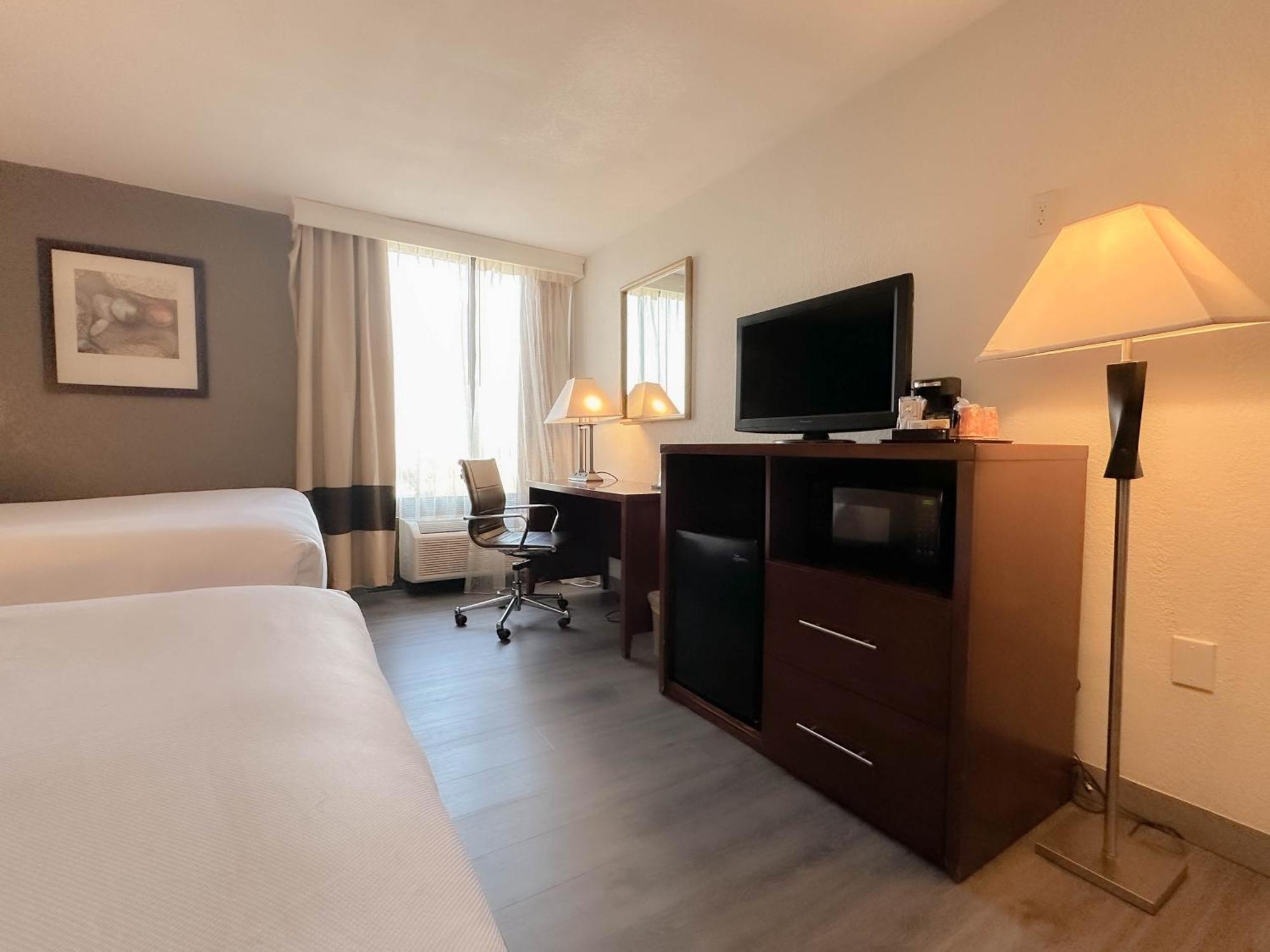 Comfort Inn & Suites Kissimmee By The Parks Four Corners Exteriör bild