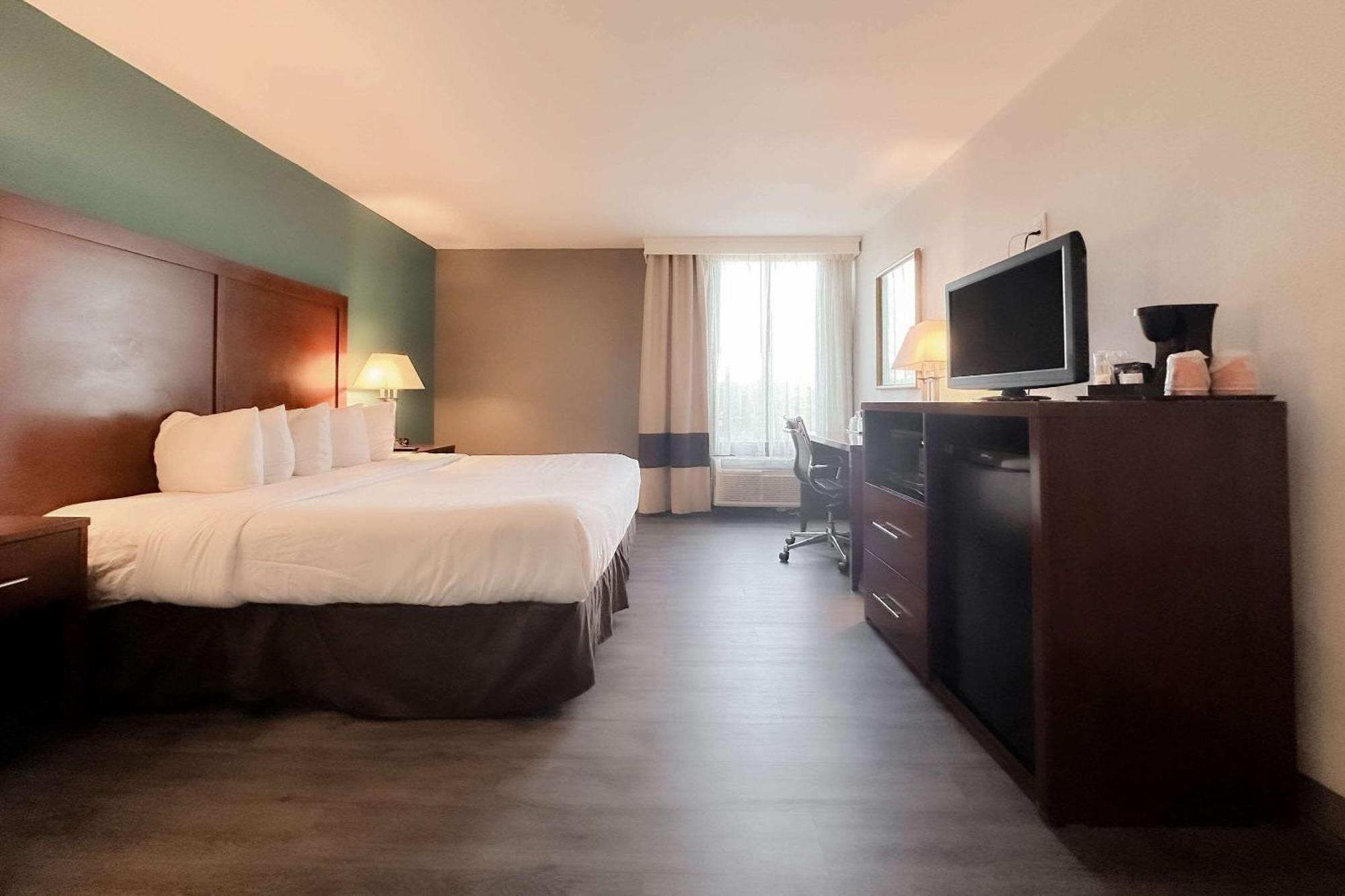 Comfort Inn & Suites Kissimmee By The Parks Four Corners Exteriör bild