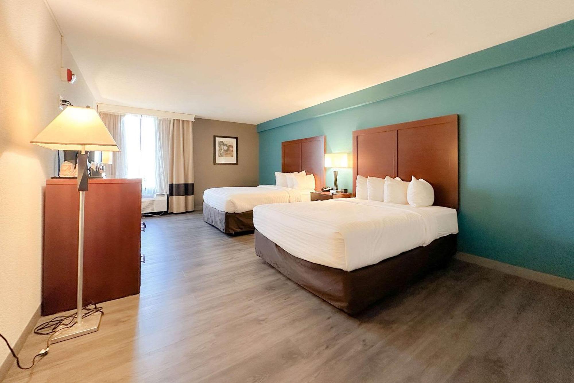 Comfort Inn & Suites Kissimmee By The Parks Four Corners Exteriör bild